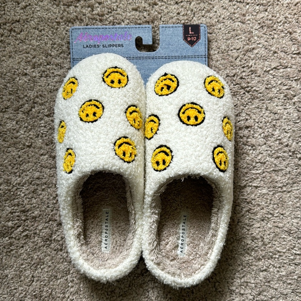 slippers